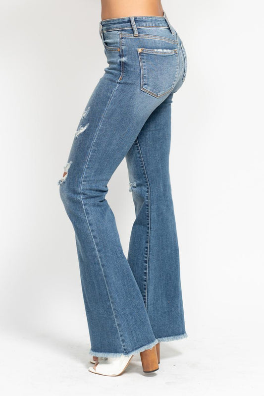 Judy Blue - Mid Rise 5 Button Destroy Flare