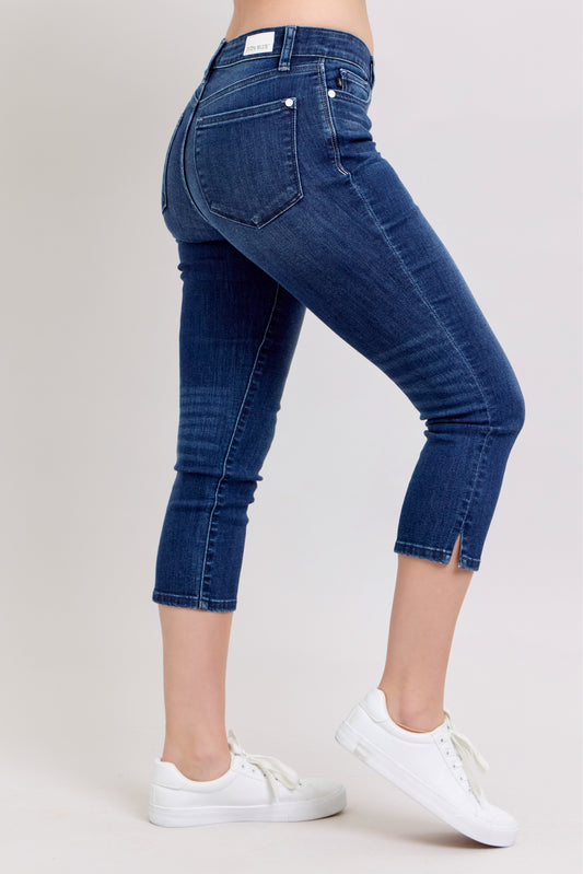Judy Blue - Dark Wash Capri w/ Side Slit