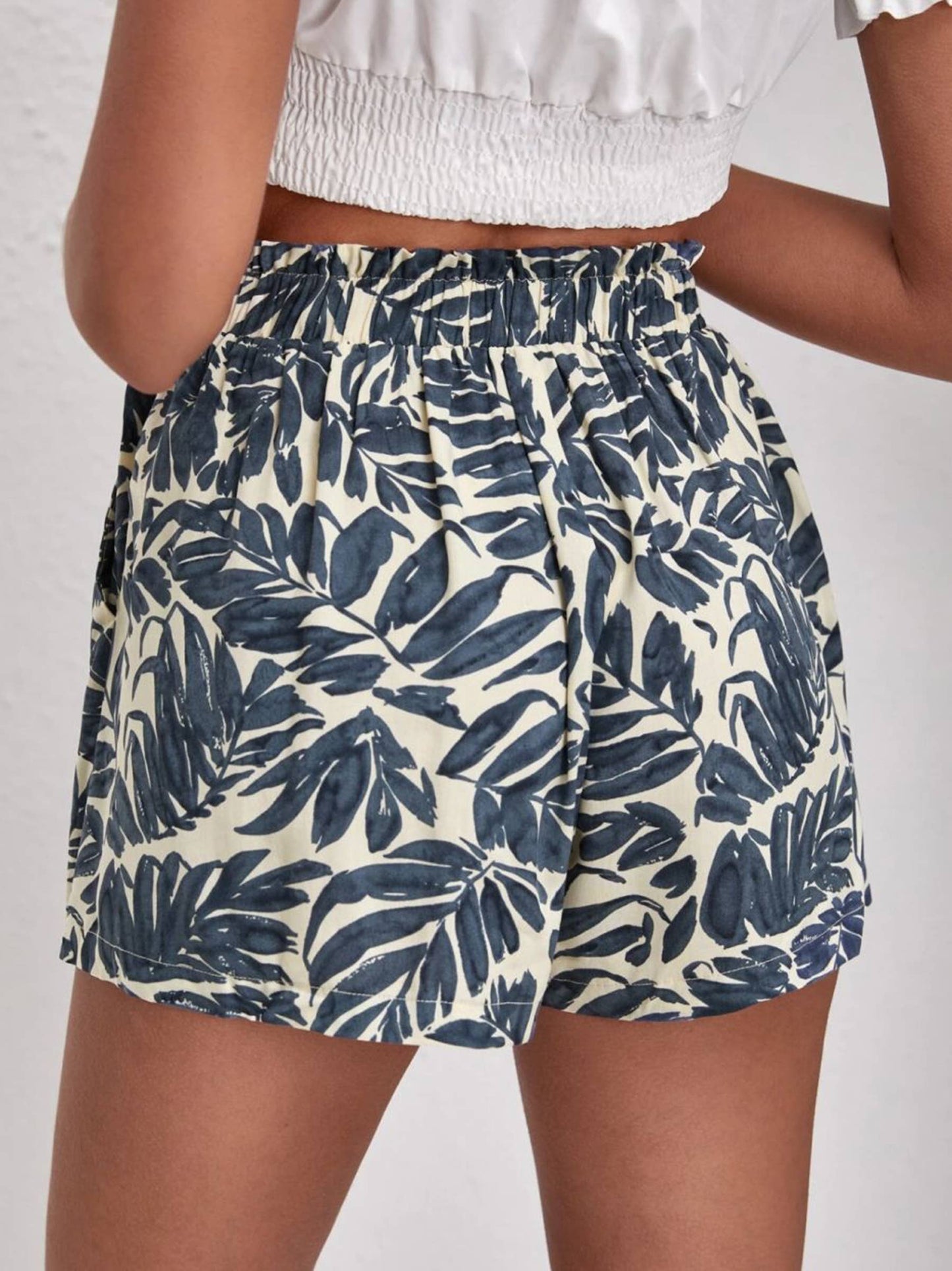 Grey Casual Leafy Shorts