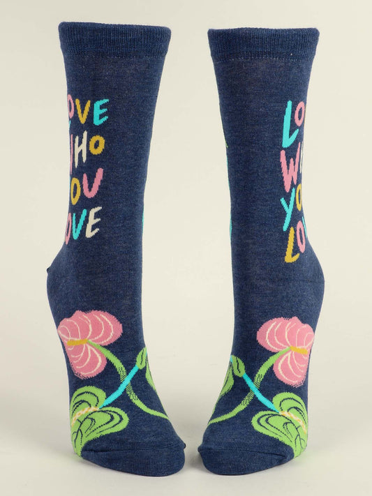 Love who you Love - Unisex Crew Socks