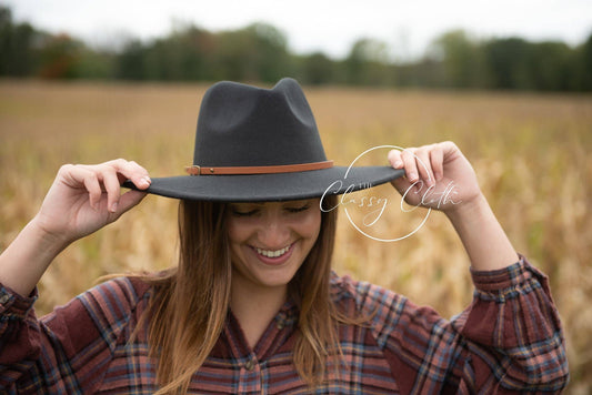 Black - Wide Brim Hat w/ Belt