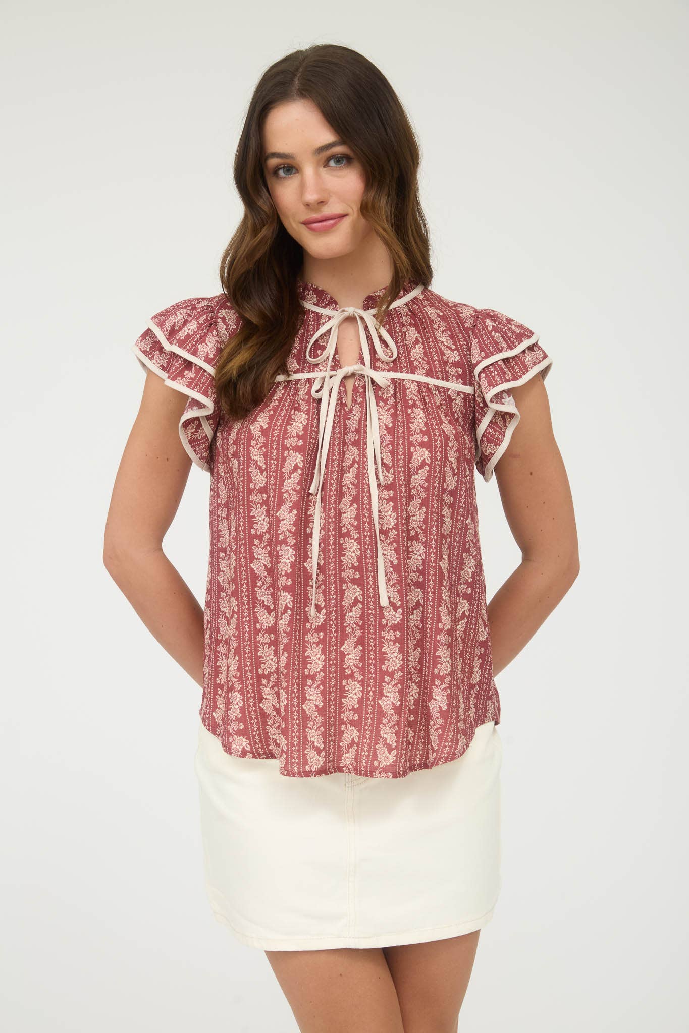 BURGUNDY FLORAL PRINT FRONT TIE RUFFLE TOP