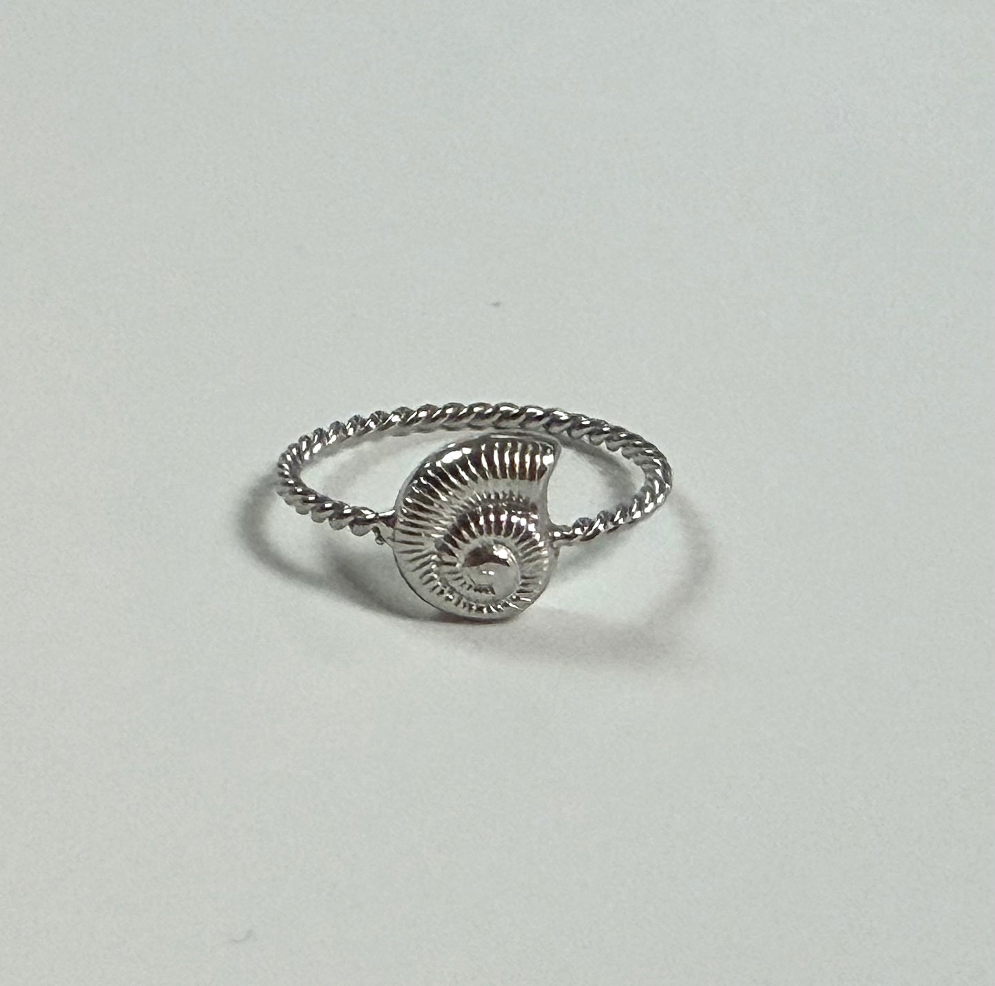 SEASHELL RING - SILVER