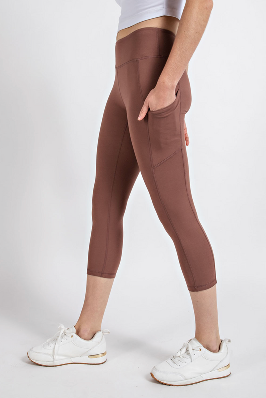 Smoky Topaz - Capri leggings with Pockets