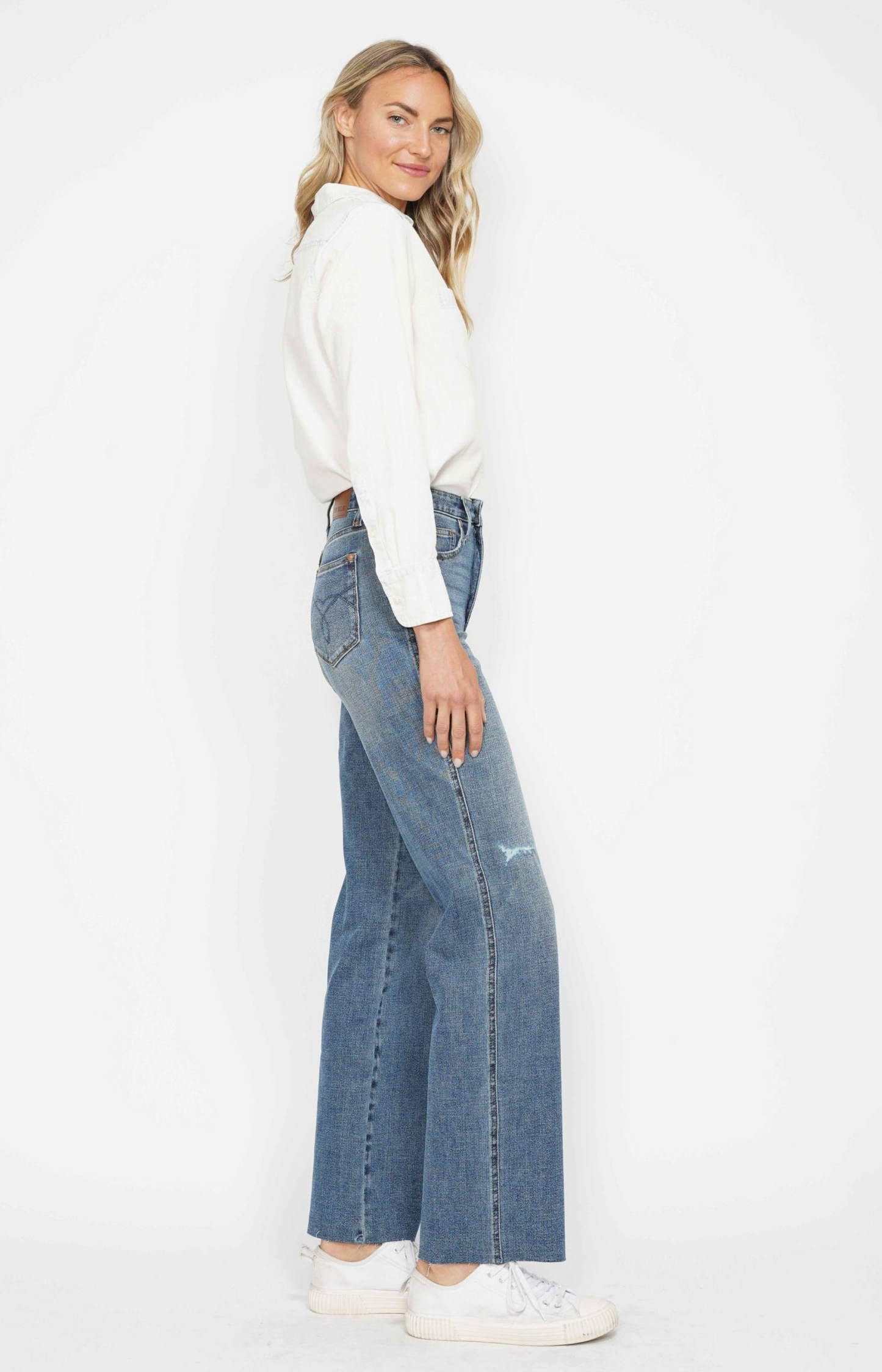 Judy Blue - Tummy Control Straight Leg Raw Hem
