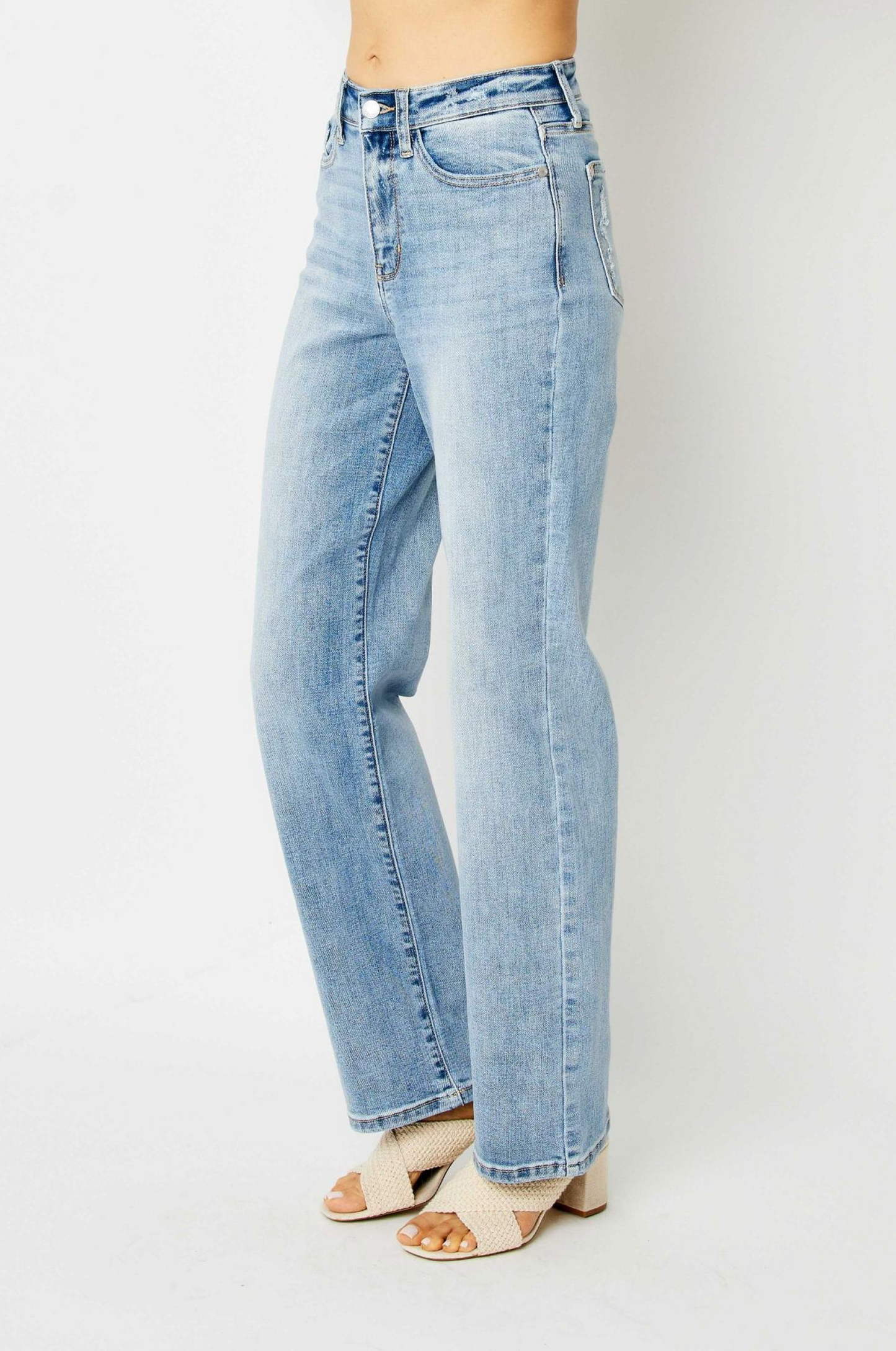 Judy Blue - High Waisted Lite Wash Straight Leg Jeans