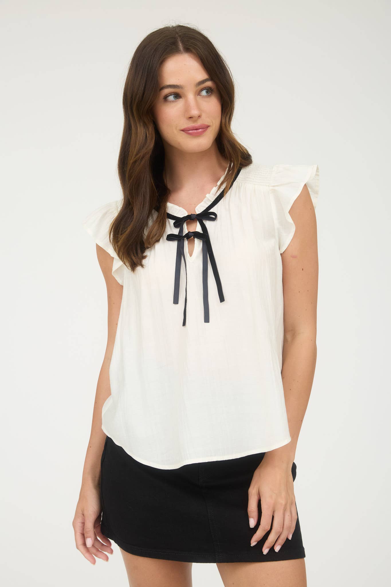 Ivory Contrast Front Bow Short Sleeve Blouse