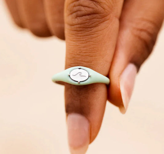WAVE ENAMEL DECAL RING