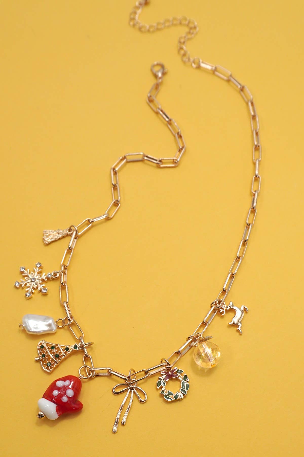 CHRISTMAS CHARM NECKLACE