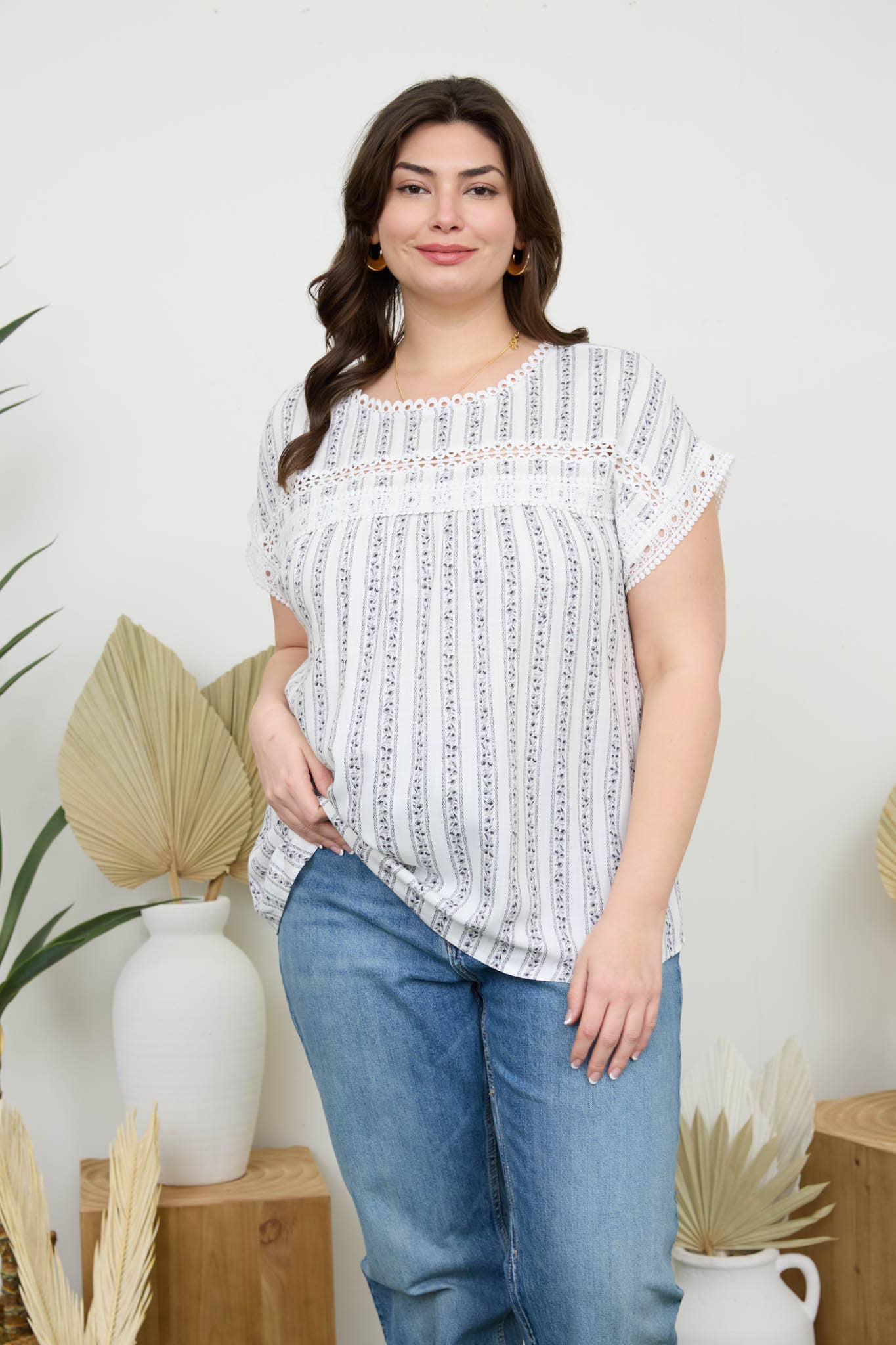 STRIPE FLORAL BATWING SLEEVE TOP