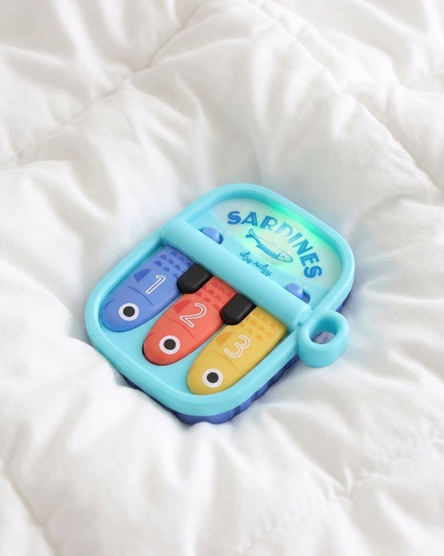 Bitzy Tunes™ Sardines Piano Toy