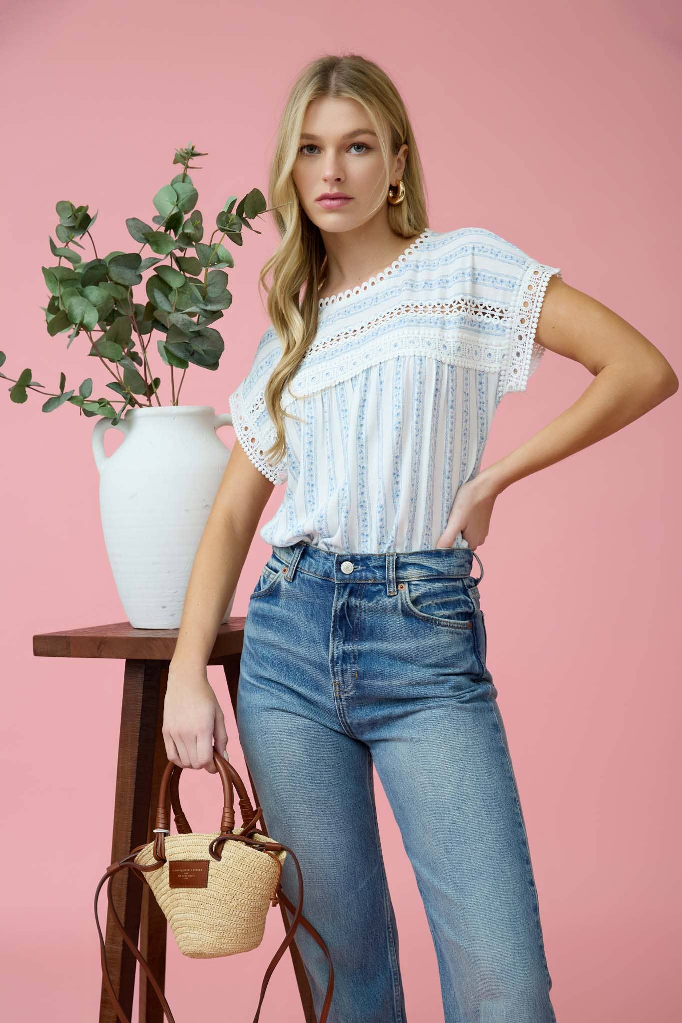 STRIPE FLORAL BATWING SLEEVE TOP