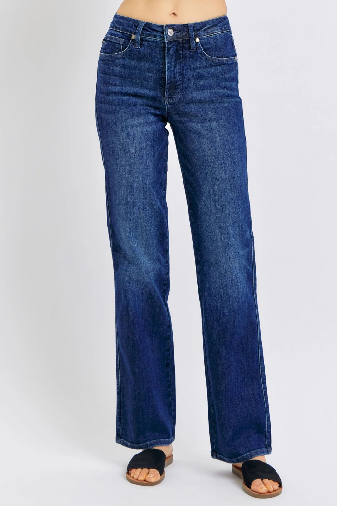 Judy Blue - Mid Rise Tummy Control Straight Leg