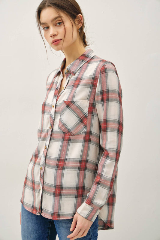 VINTAGE RED PLAID LONG SLEEVE BUTTON UP SHIRT