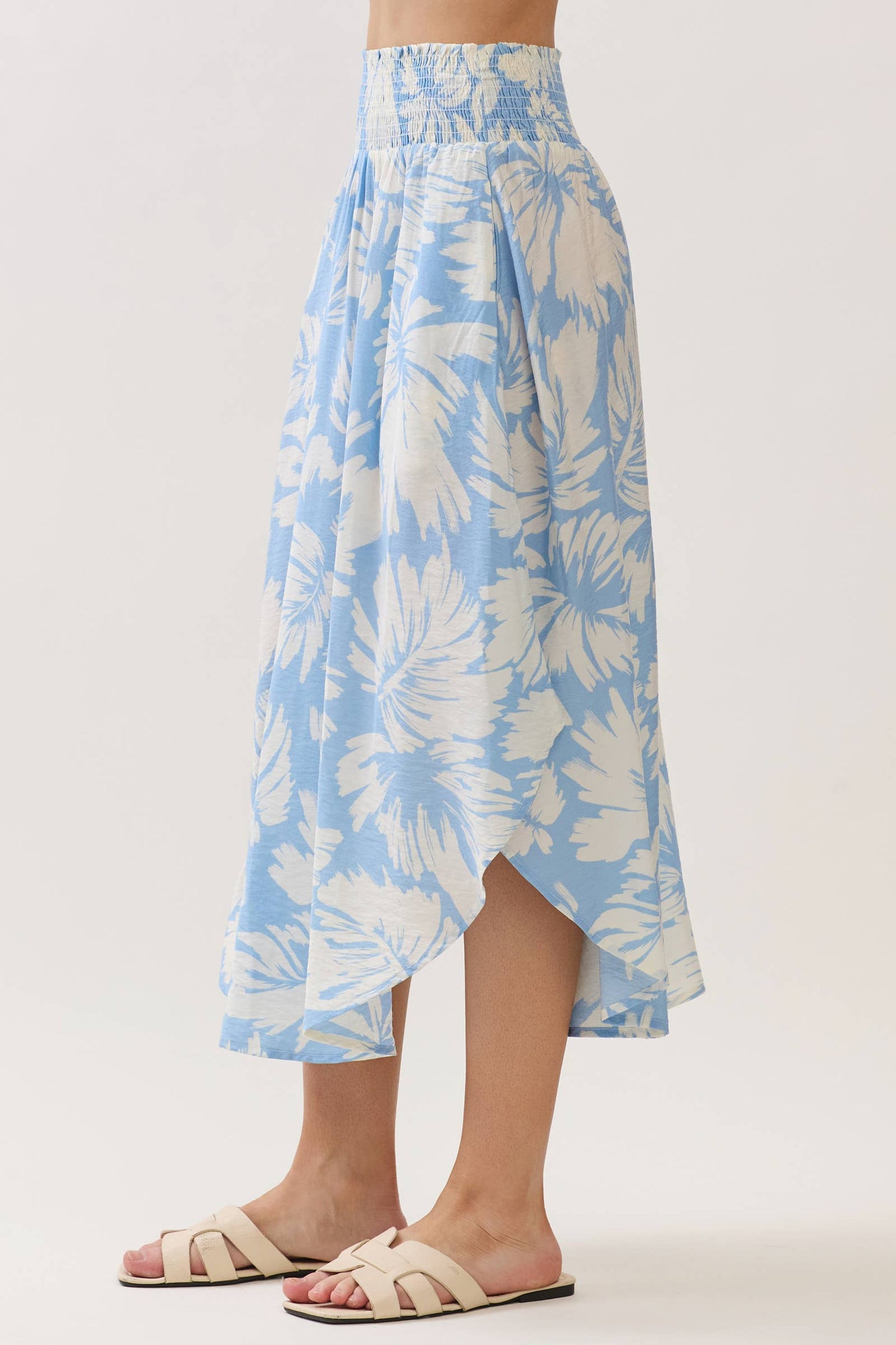 Light Blue Floral Waist Smocked Round Bottom Midi Skirt