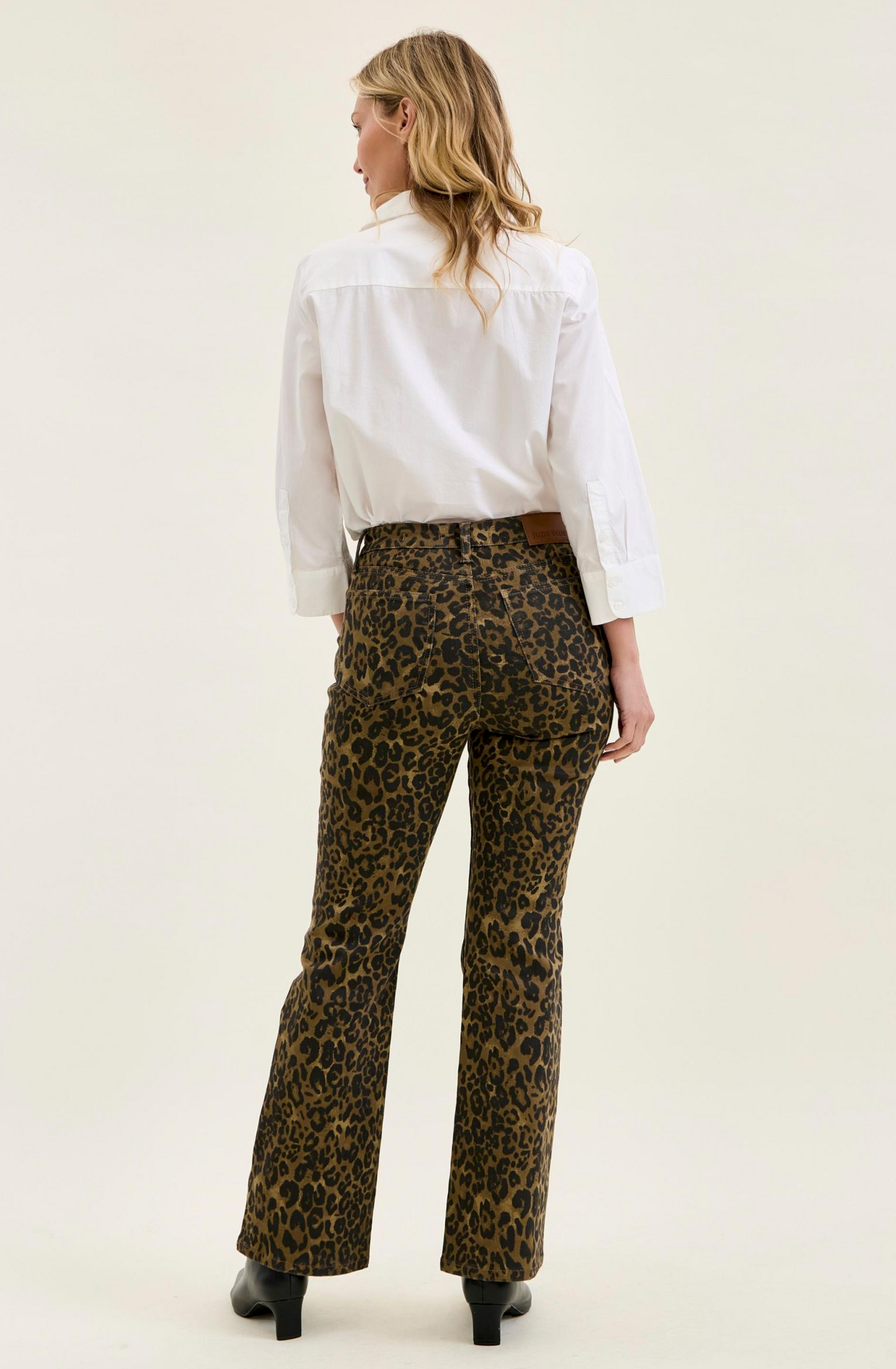Judy Blues - High Waisted Leopard Print Bootcut