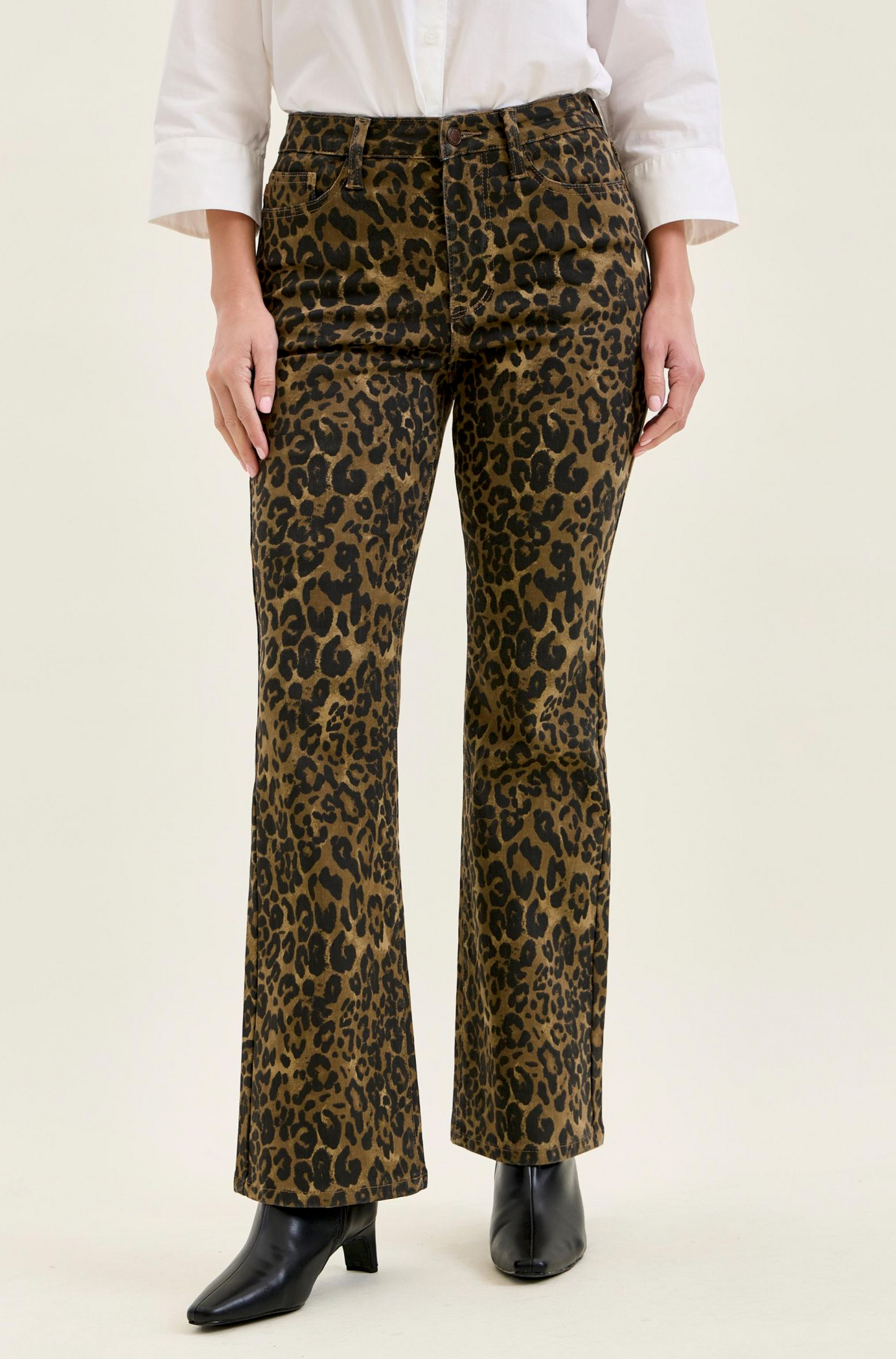 Judy Blues - High Waisted Leopard Print Bootcut