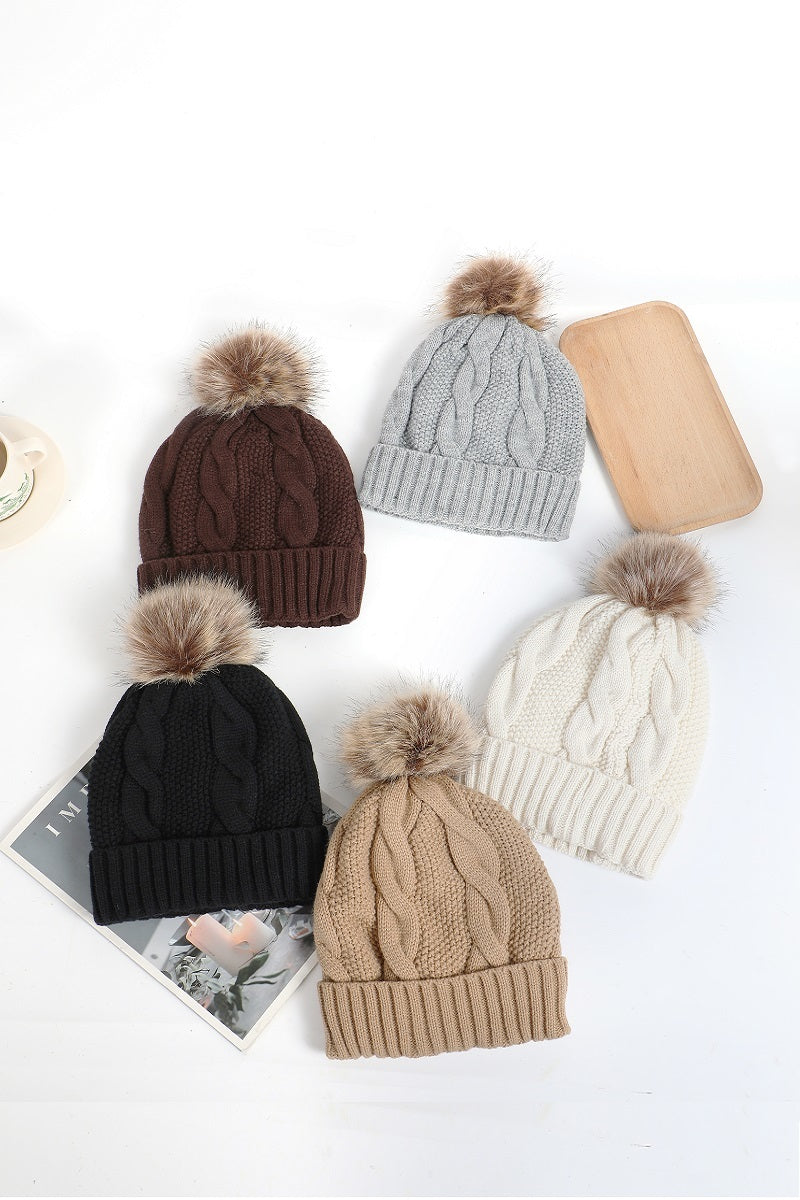 Cable Knit Pom Pom Beanie
