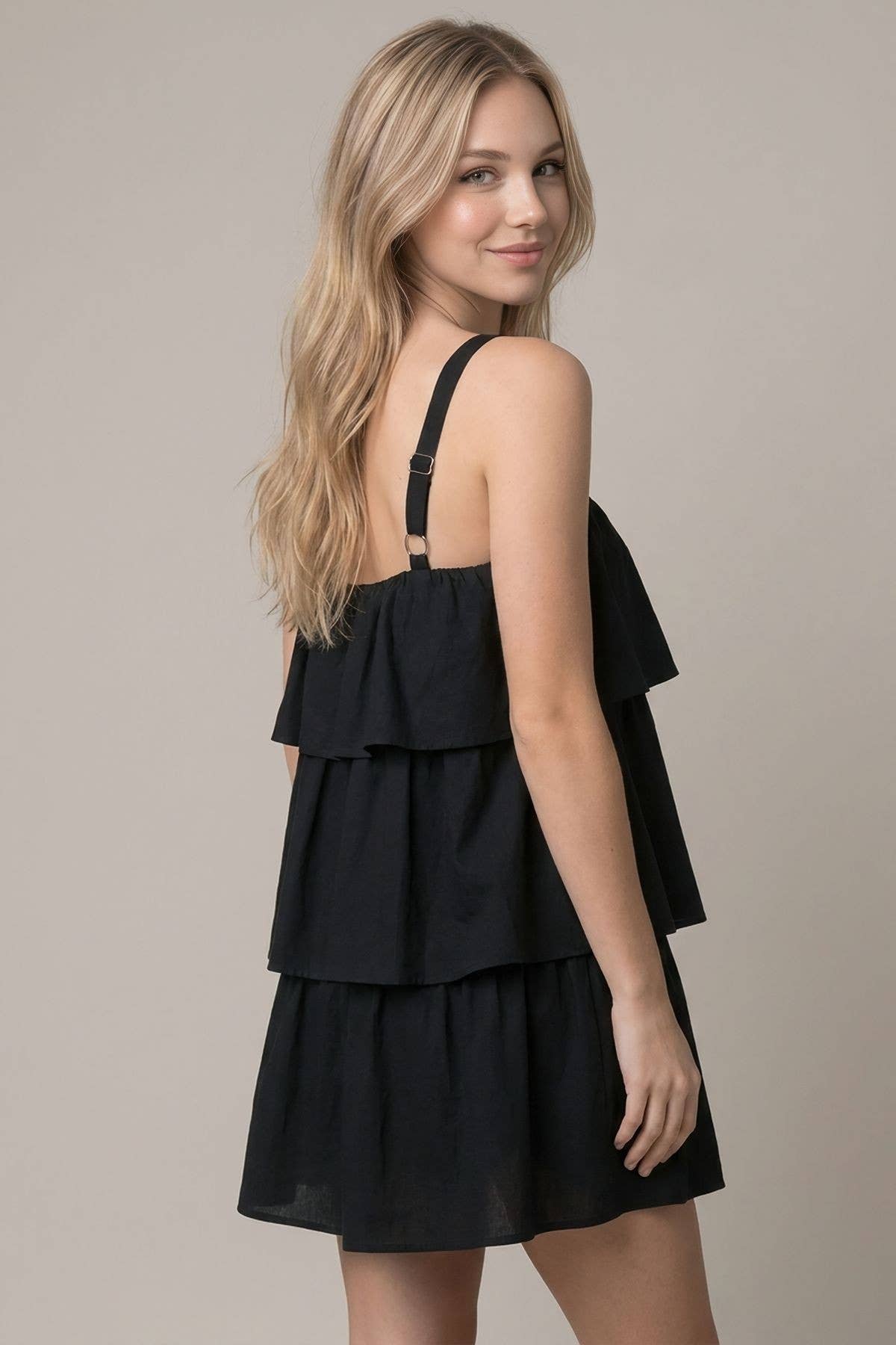 BLACK SQUARE NECK TIERED MINI DRESS