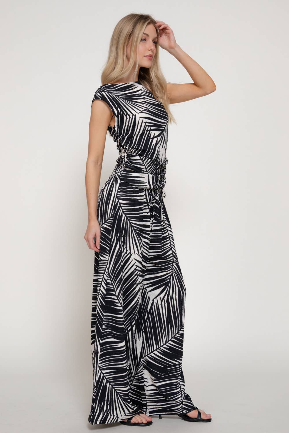 Black Sleeveless Ruched Top & Pants Set