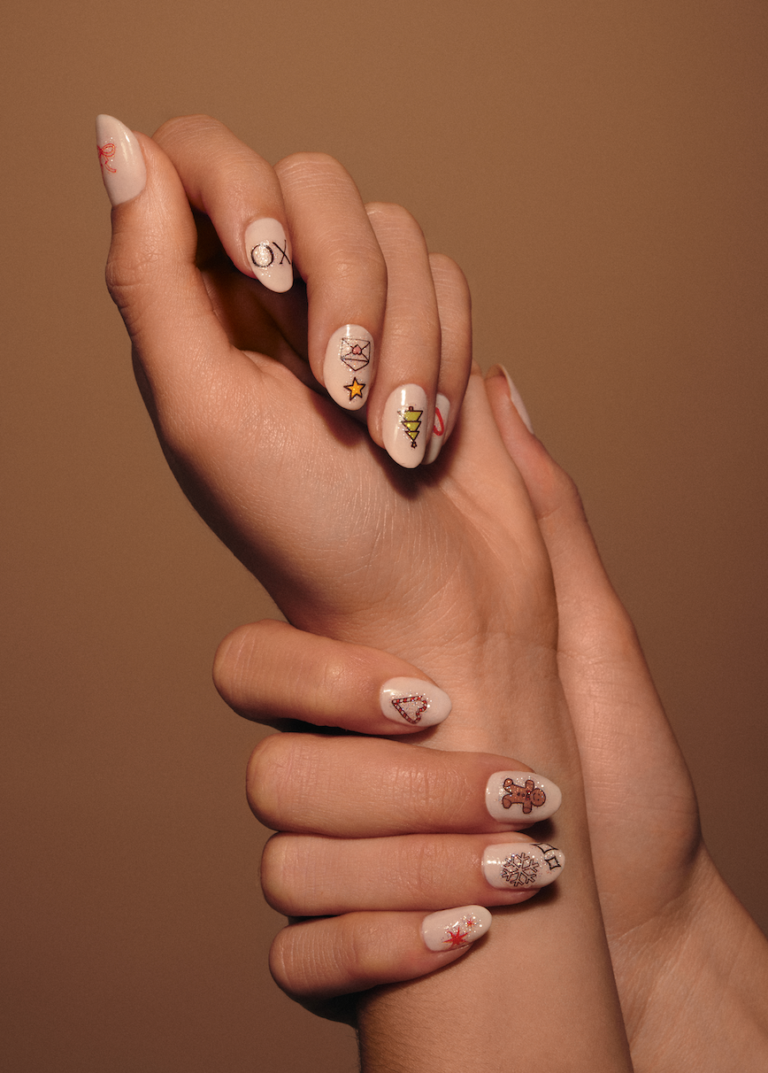 Happy & Merry Glitter Nail Art