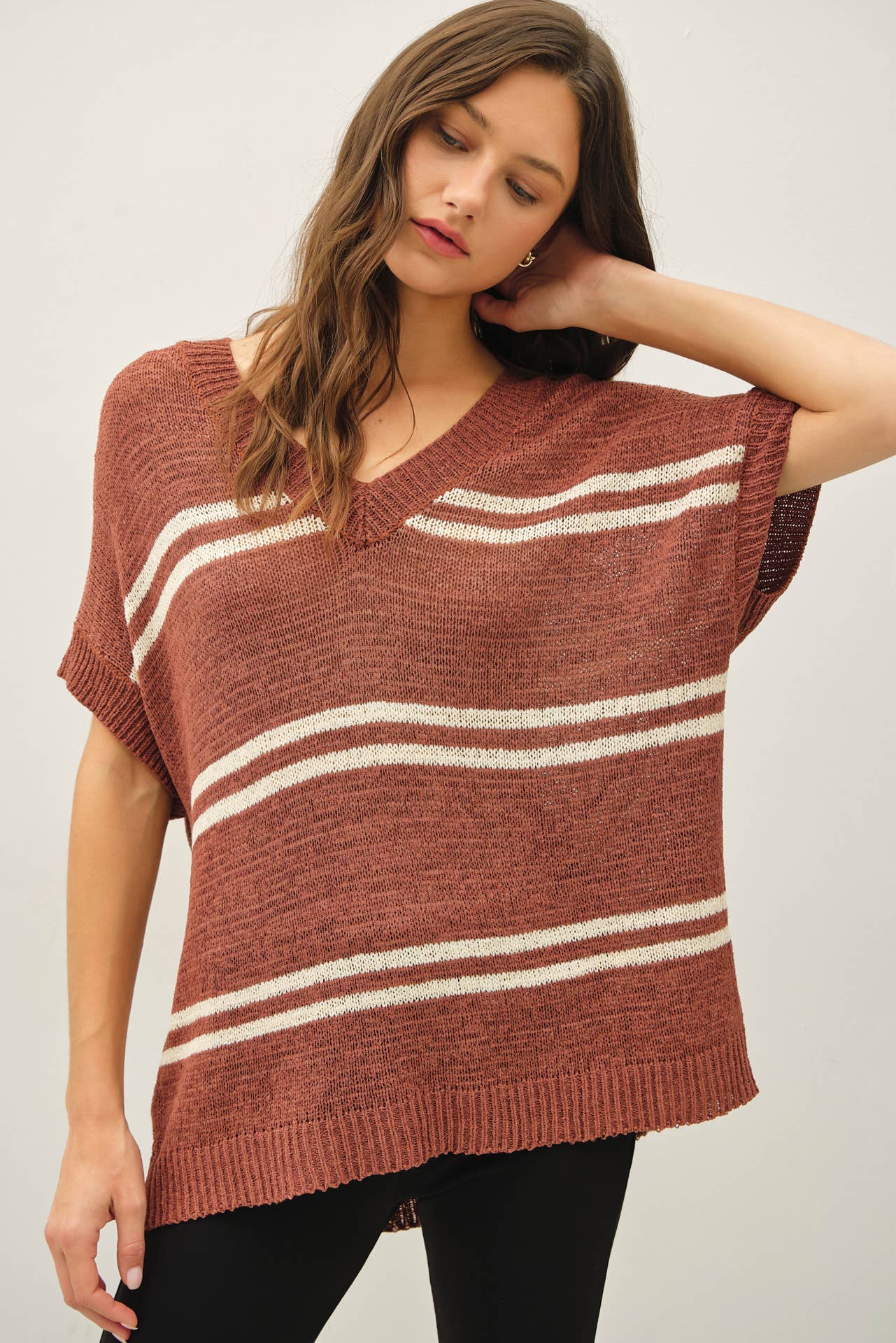 TERRACOTTA STRIPED V-NECK SWEATER